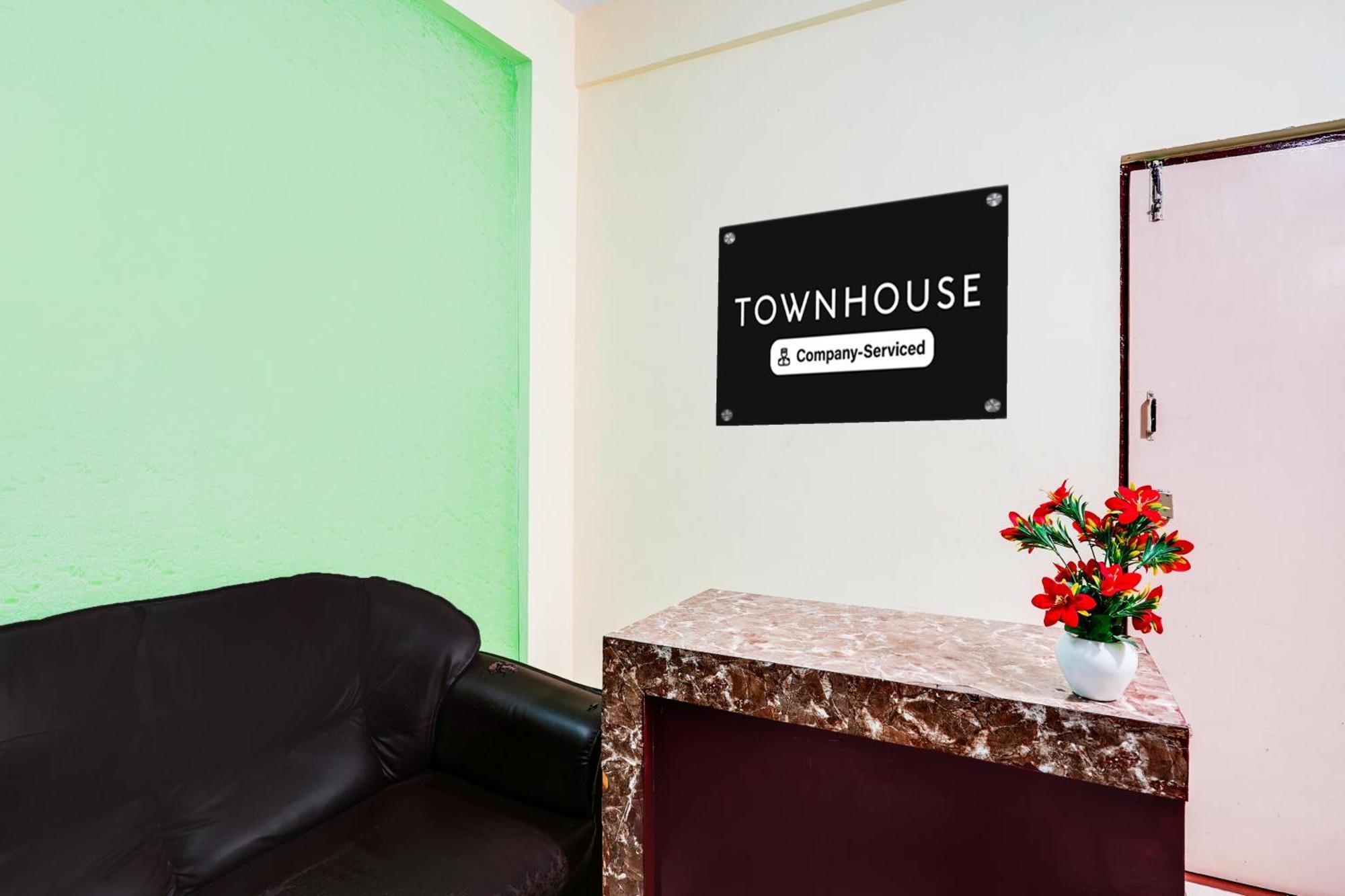 Super Townhouse Marathahalli Near Klm Fashion Mall Bangalore Dış mekan fotoğraf