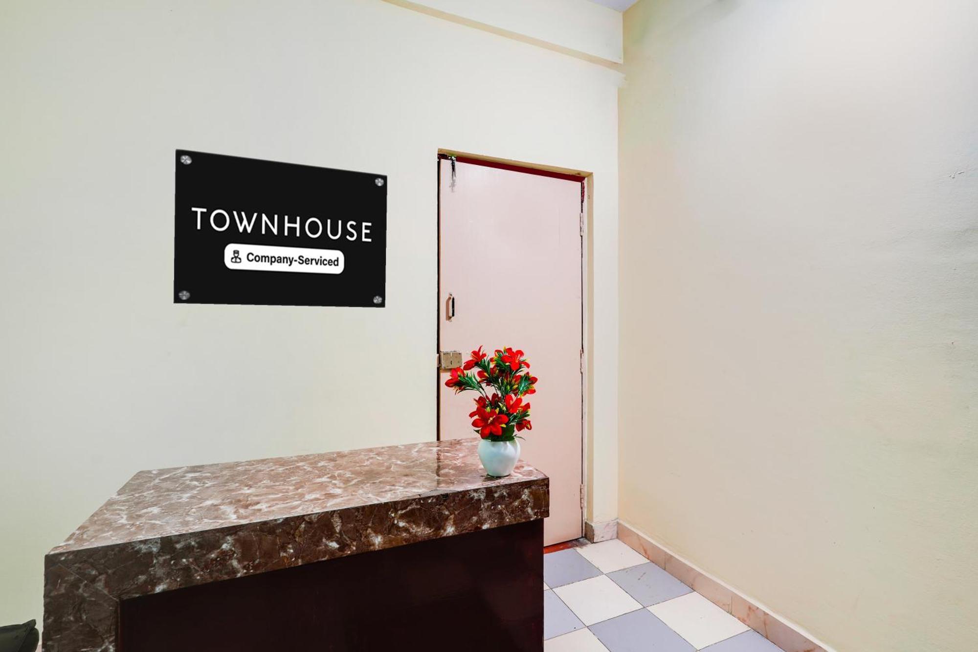 Super Townhouse Marathahalli Near Klm Fashion Mall Bangalore Dış mekan fotoğraf